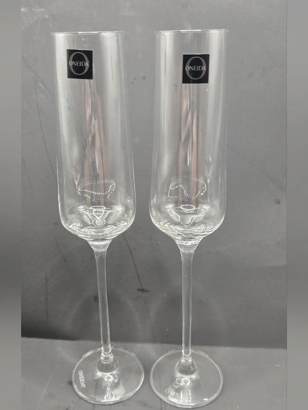 Elegant Pair of Oneida Crystal Champagne Flutes 10